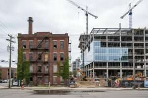 Réhabilitation friches industrielles : enjeux et projets à Paris